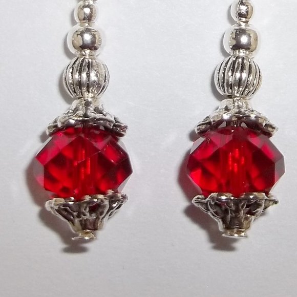 Beaded Red Dangle Earrings Handmade NWT Set 5183 - Picture 7 of 8